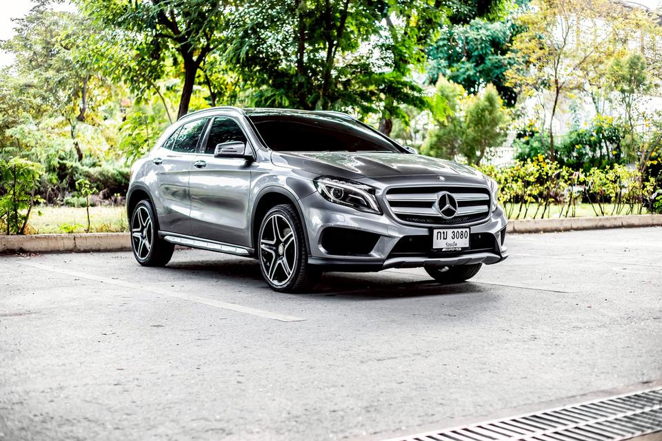 Mercedes Benz Gla250 ปี2017 5