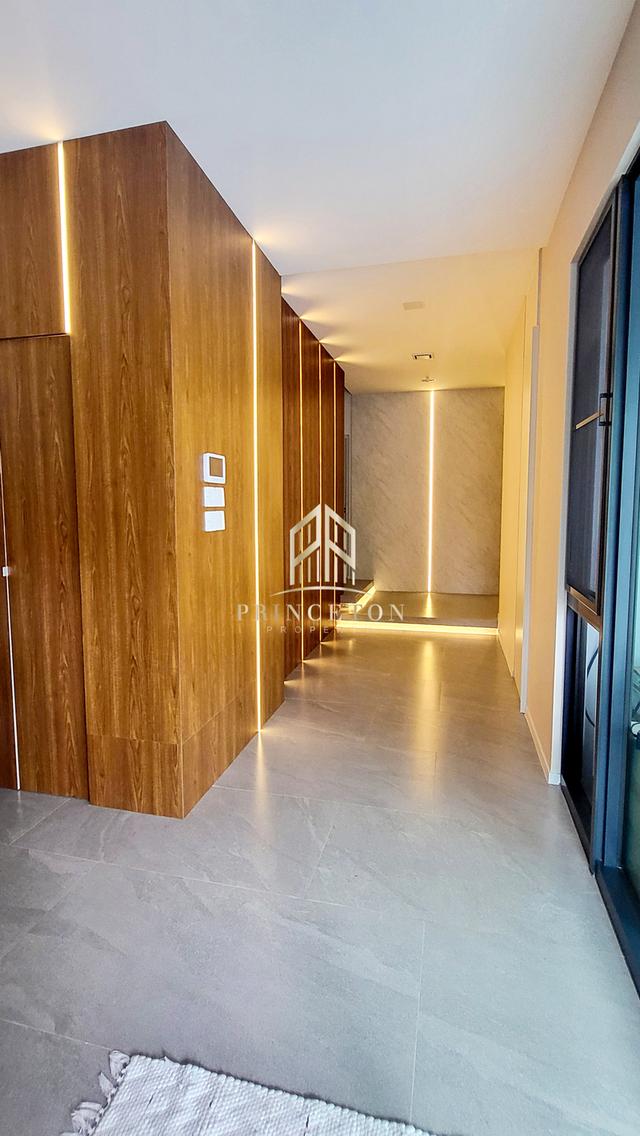 ขายด่วน! ราคาพิเศษ บ้านหรู 3 ชั้น สไตล์ Beyond Loft Vive Krungthep Kreetha 7