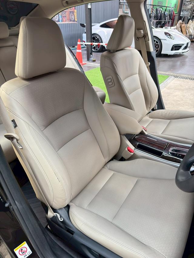 HONDA ACCORD 2.0 EL ปี 2013 15