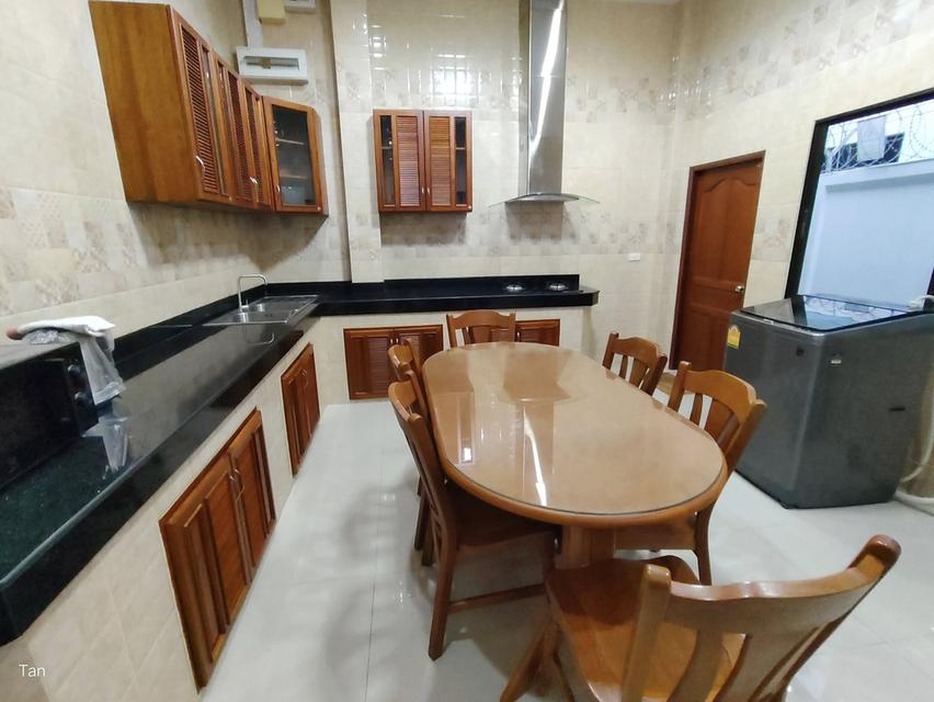 For house Pattaya seaside 35,000/month 9