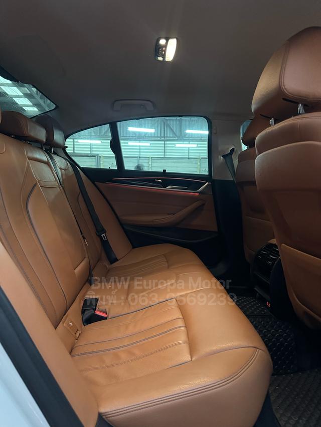 2020 BMW 530e Elite