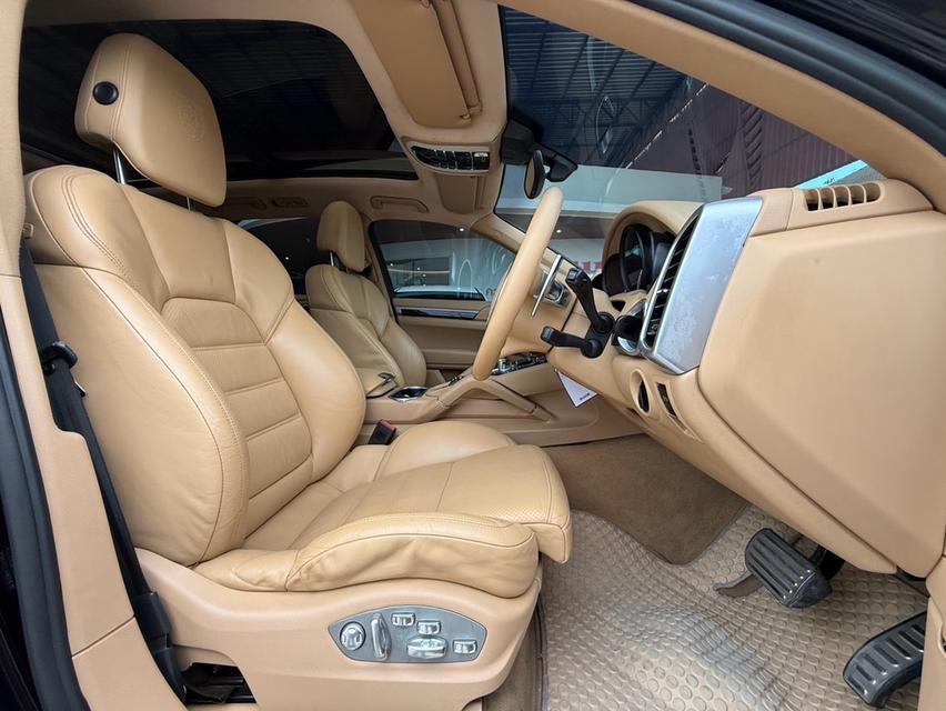 PORSCHE CAYENNE 3.0 HYBRID ปี 2012 รูปที่ 11