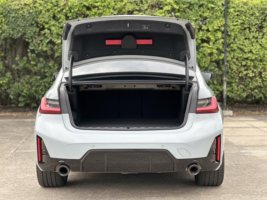 Bmw Serie330e M Sport 18