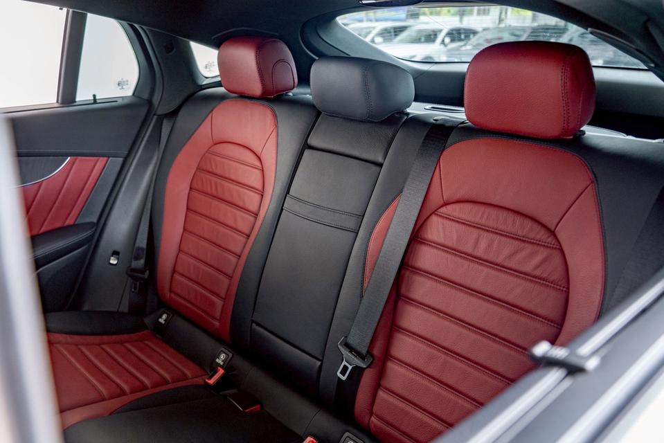 รหัสรถ NP7952 🖤✨ Mercedes-Benz GLC250 Coupe AMG Dynamic 4MATIC 2019 ✨🖤 รูปที่ 15