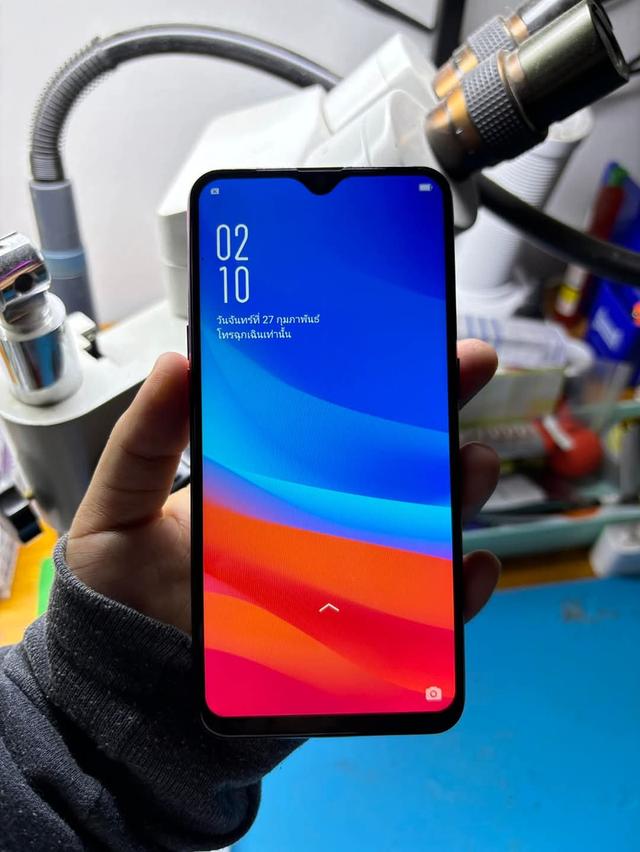 Oppo F9 สีม่วง