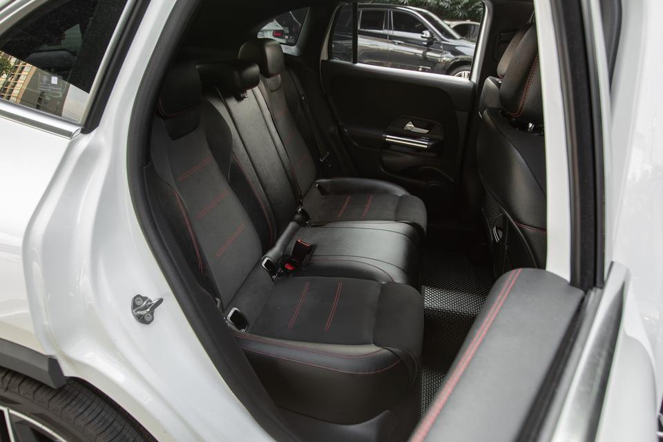 “Mercedes-Benz GLA200 AMG Dynamic“ ปี 2022 รูปที่ 9