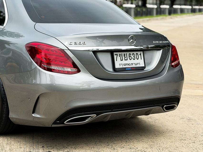 (แจ้งรหัสรถ: AVA6301)🌟 Benz C300 AMG Dynamic W205 ปี 2015  ดีเซล รูปที่ 6