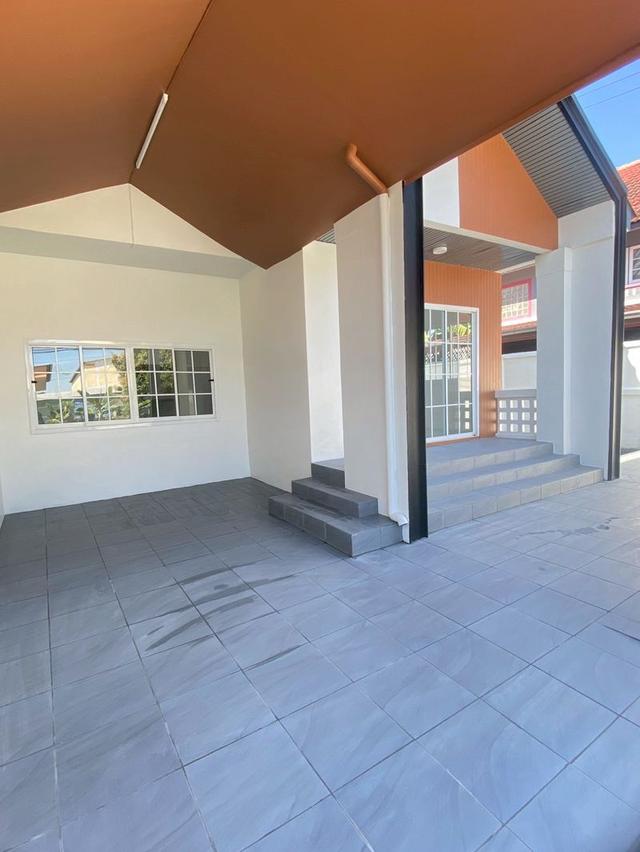 ขายบ้านแฝดสไตล์นอร์ดิก บ้านแฝด 2 ชั้น เนื้อที่ 40 ตรว. หมู่บ้านสายไหมวิลล่า ซอยสายไหม 77 แขวงสายไหม เขตสายไหม กรุงเทพมหานคร 15