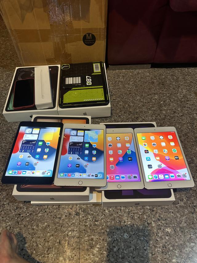 ขายiPadMini4สีดำ,ขาว,ทอง128กิ๊กสูนTrueสวยๆใช้งานดีถูกมากก