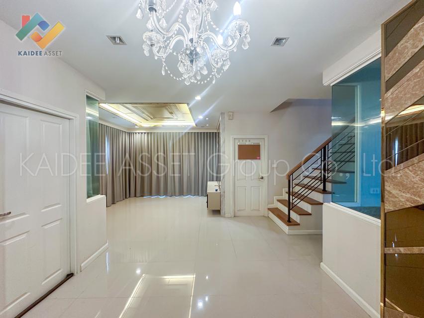 โกลเด้น วิลเลจ อ่อนนุช–พัฒนาการ | บ้านแฝด Fully Furnished 8