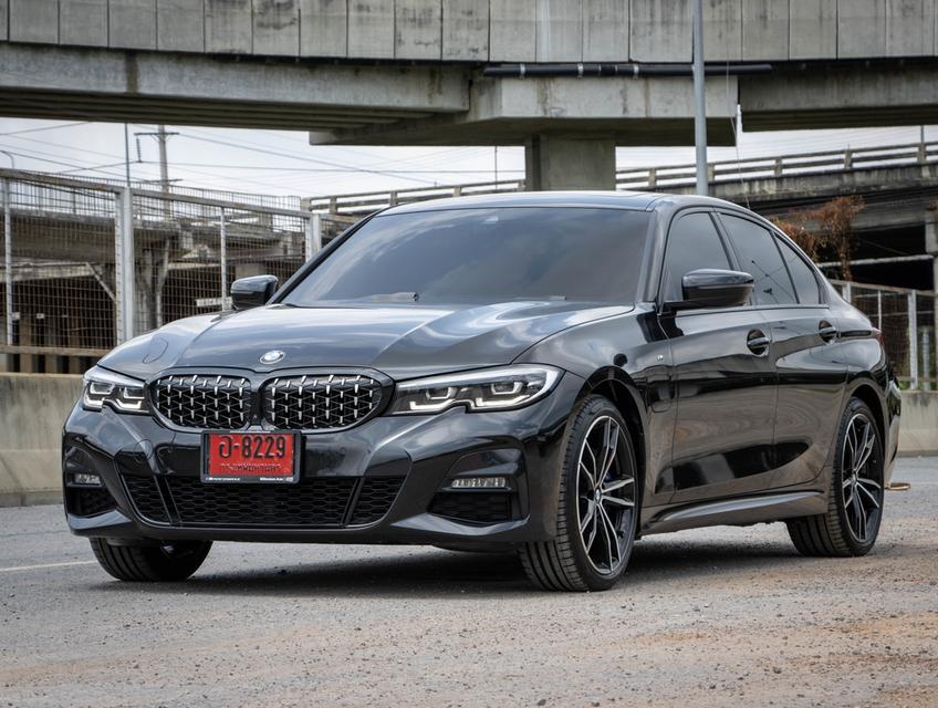 BMW 330E 2.0 M Sport ปี 2021 3