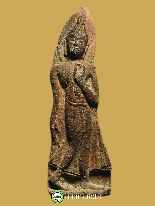 พระลีลา เนื้อดิน