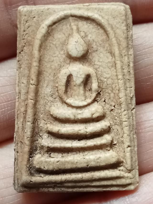 พระสมเด็จ สอบถามได้ค่ะ