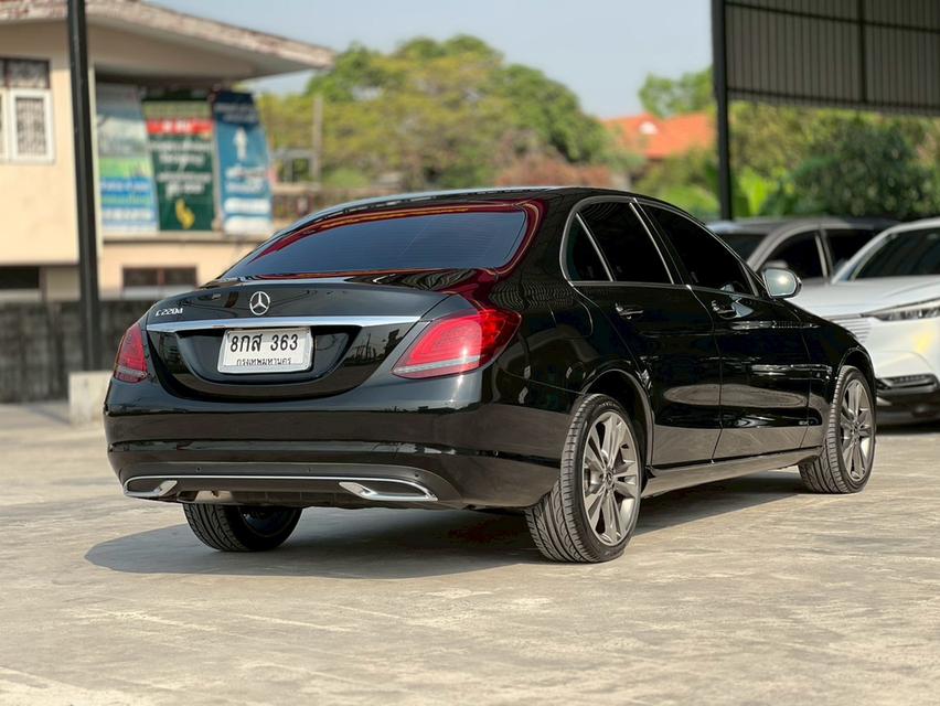 ปี 2018 BENZ C-CLASS, C220d AVANTGARDEโฉม W205 ปี14-23 สีดำ รูปที่ 6