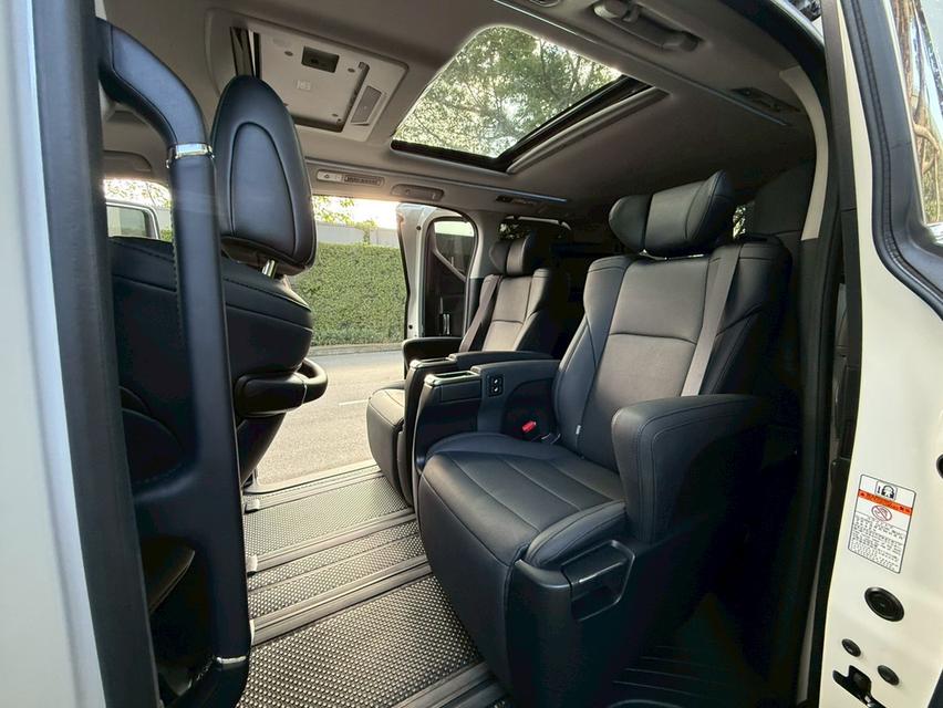 TOYOTA ALPHARD 2.5 SC package 2021 จด 2022มือเดียวป้ายแดงสีเดิมทั้งคัน 12