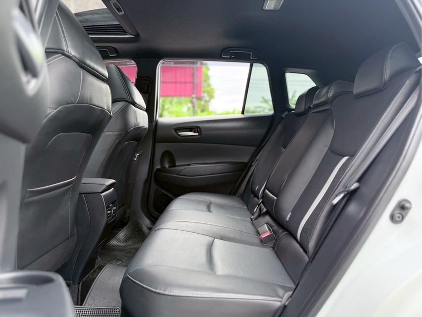 2023 TOYOTA COROLLA CROSS, 1.8 HYBRID GR SPORT 13