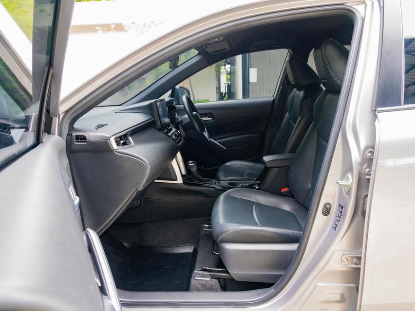 TOYOTA COROLLA CROSS 1.8 HYBRID PREMIUM SAFETY 2021Corolla Cross ตัวท็อป Hybrid ประหยัด 20-23 กม/ลิตร ขับสบาย รูปที่ 16
