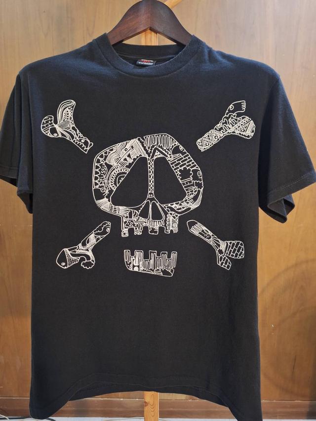 เสื้อผ้ามือสองสภาพดี