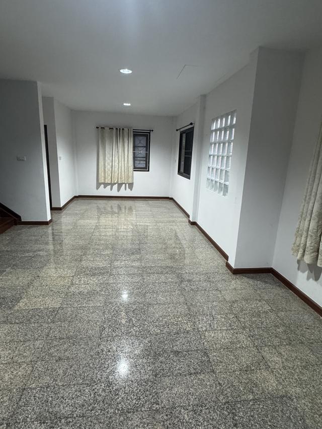 ให้เช่า บ้านเดี่ยว เค.ซี ดาร์เด้นโฮม 3