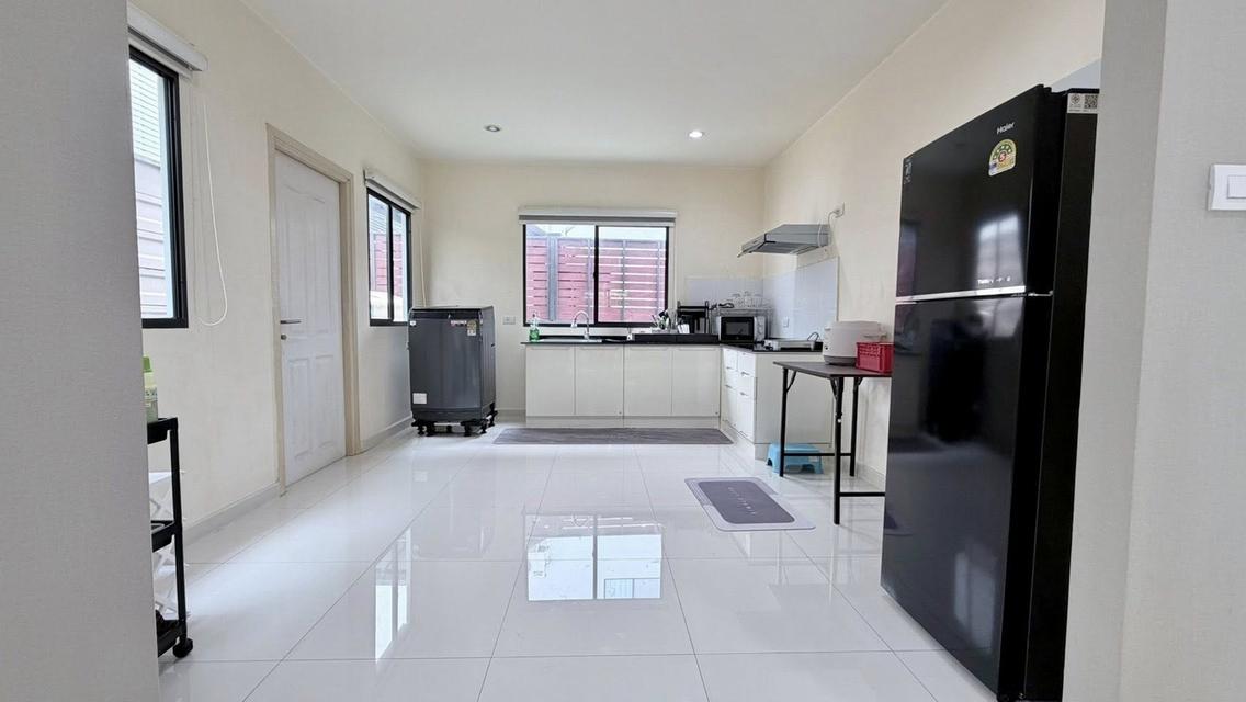 บ้านเช่า โครงการ ภัสสร เพรสทีจ บางนา–สุวรรณภูมิ 3 นอน 3 น้ำ 58ตรว 11