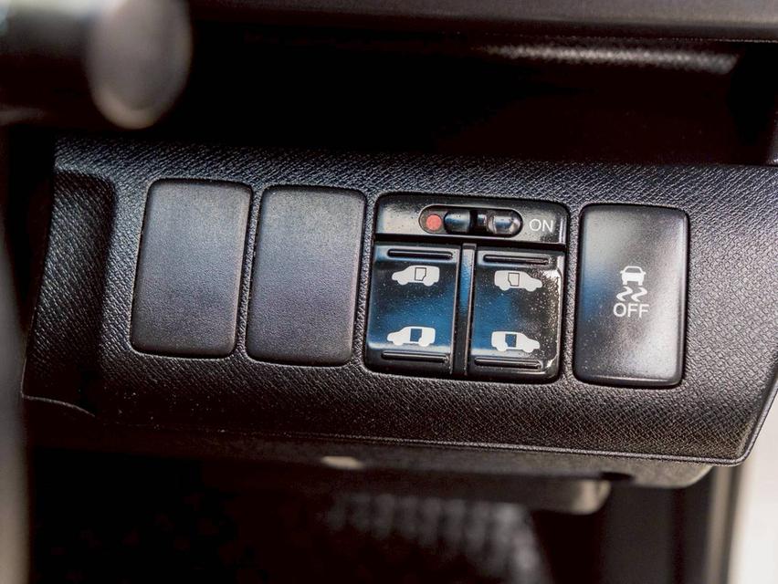 Honda Step Wagon Spada 2.0 JP  ปี 2010♨️ ประกันเครื่องเกียร์หลังกาขาย3ปี3หมื่นkm รูปที่ 12