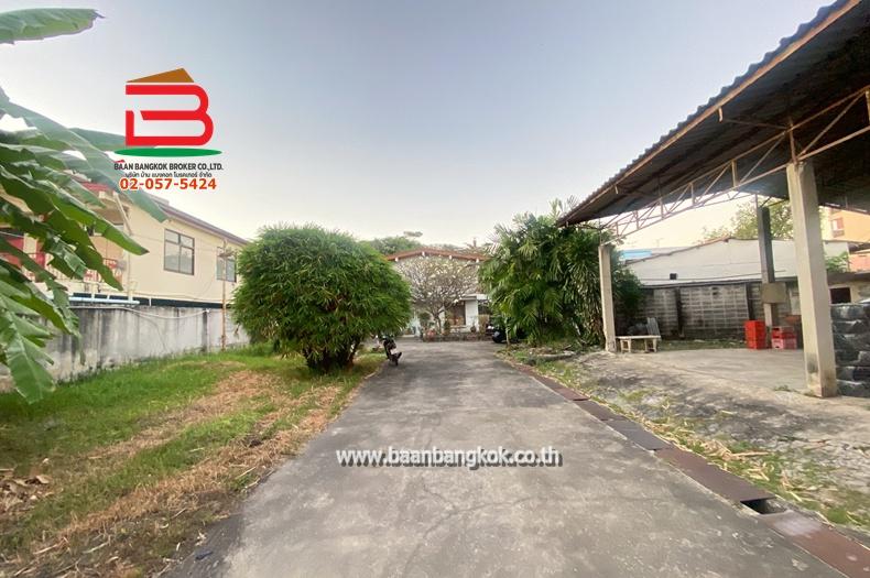 ที่ดินพร้อมบ้าน ซอยสาธุประดิษฐ์ 12 เนื้อที่ 306 ตรว. (ใกล้เซ็นทรัล พระราม 3) ถนนสาธุประดิษฐ์ แขวงทุ่งวัดดอน เขตสาทร 5