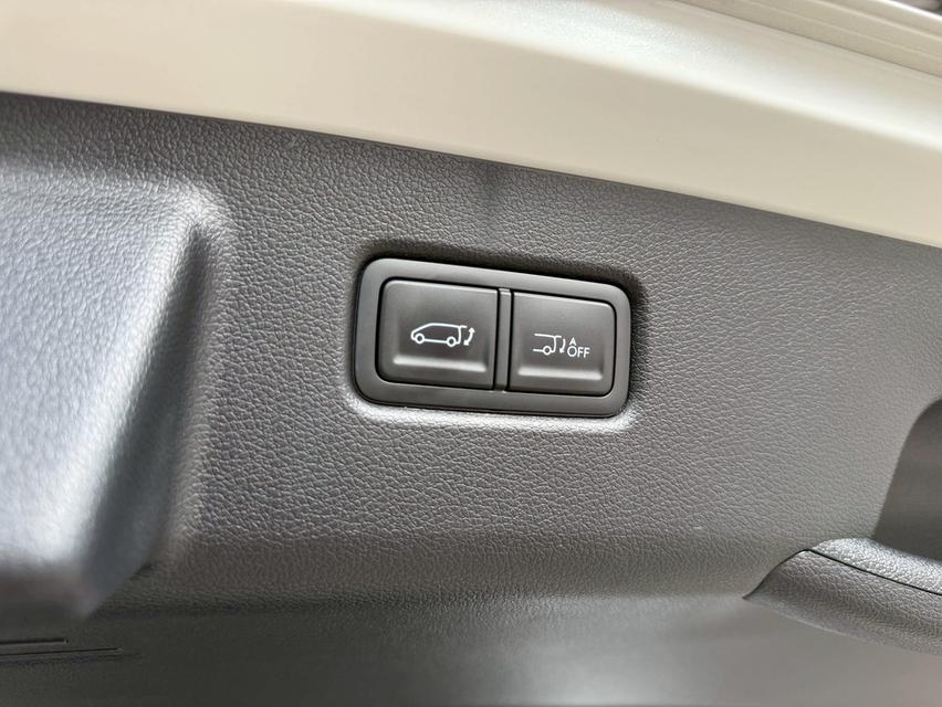 Hyundai Staria 2.2 Premium Sunroof ปี 2023 รุ่นท็อปสุด 17