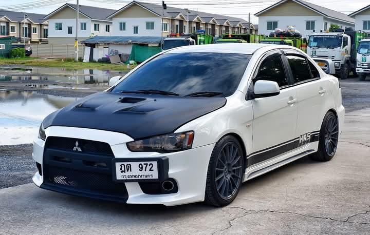 Mitsubishi Lancer EX ปี 2010