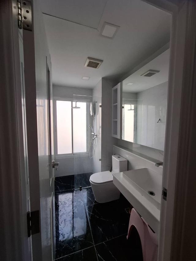 บ้านทาวน์โฮม กลางกรุง 10