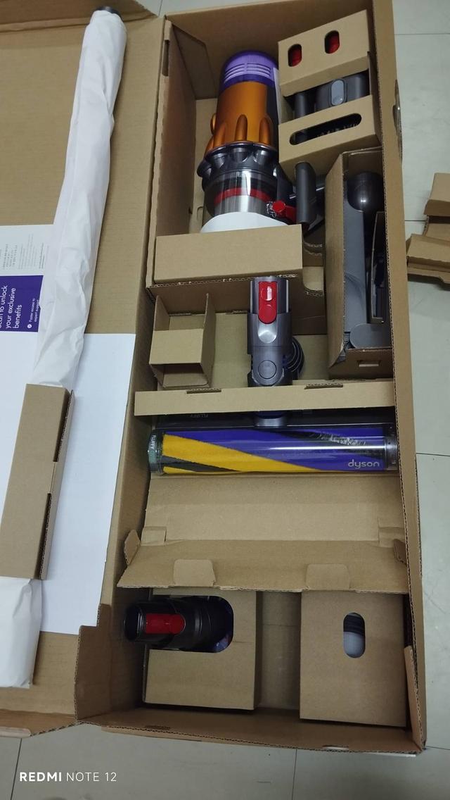 เครื่องดูดฝุ่น Dyson V12 detect slim