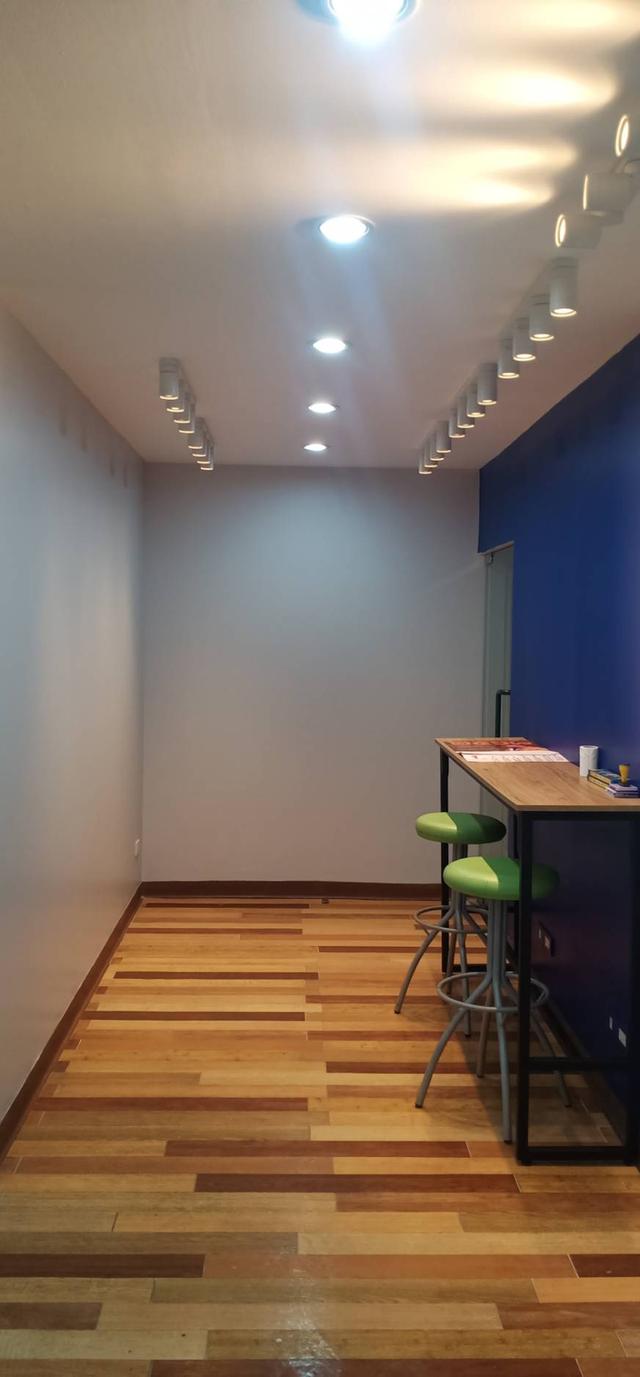 ออฟฟิสสำนักงาน ในย่านธุรกิจ 3