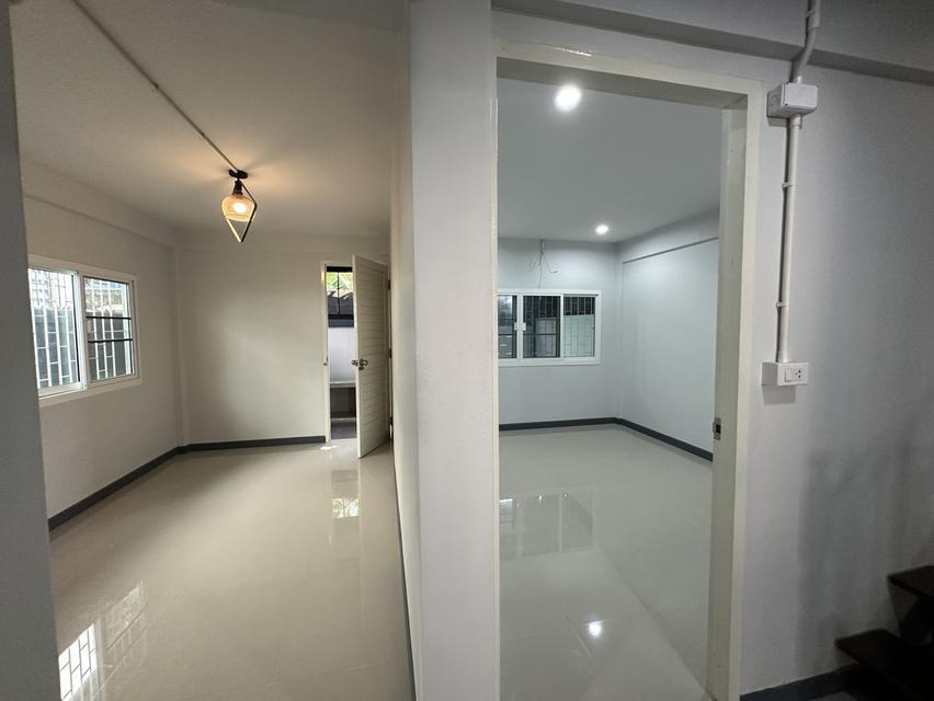 บ้านแฝด ซอยชักพระ14 ตลิ่งชัน รีโนเวทใหม่