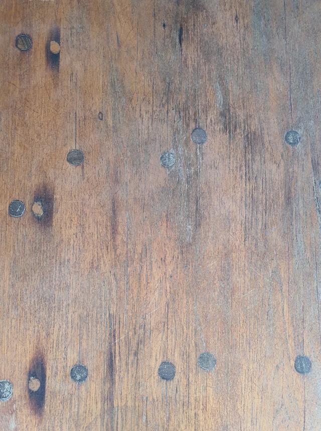 ขายโต๊ะ เก้าอี้ ทำจากไม้ต่อเรือโบราณทั้งหมด ซื้ออย่างดีมาจากอยุธยา 6