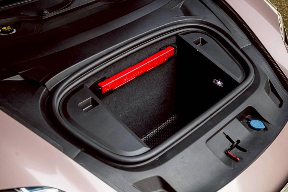 รหัสรถ PR869 Porsche Taycan Turbo (2023) รูปที่ 16