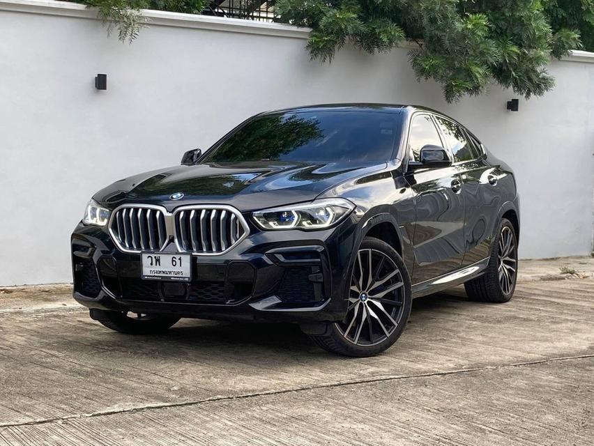 BMW X6 xDrive40i M Sport Package (G06) 2022 รถดารา สวยใหม่ไร้ที่ติ