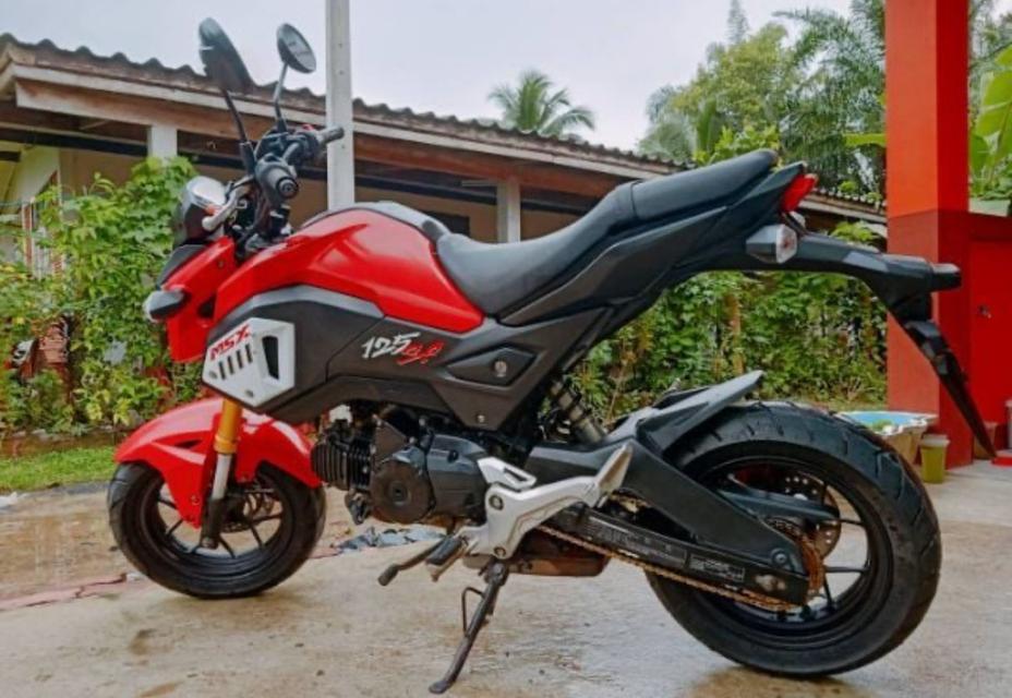 Honda MSX125 SF สีแดง / ดำ 2