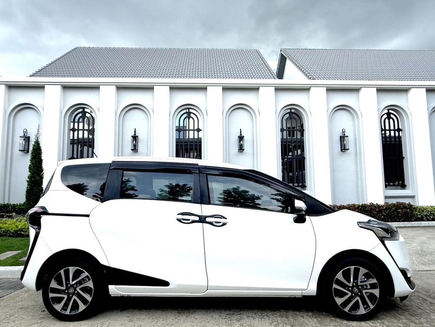 TOYOTA SIENTA 1.5V ปี 2019 รูปที่ 6