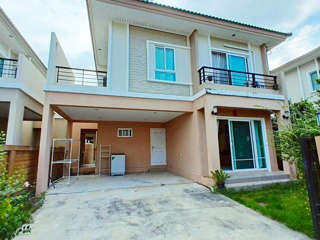 วัดใหม่ผดุงเขต 1.2 กม. ตลาดนัดลุงออม 2.3กม. ให้เช่าบ้านเดี่ยวสุดหรู 2 ชั้น รร.คลองมหาสวัสดิ์ 2.3 กม.พร้อมเฟอร์ฯ เงียบ สง 2