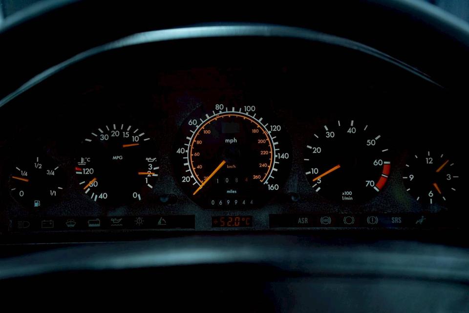 รหัสรถ PR4788 Mercedes Benz SL500 R129 1994 7