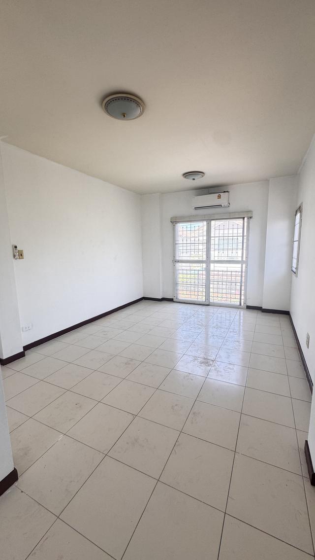 ขายบ้าน หมู่บ้านสบาย ปภาวรินท์ นครปฐมสาย5 วัดไร่ขิง36 4