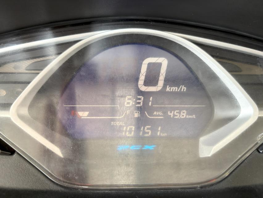 PCX150 รถมือเดียว สมุดคู่มือครบ เจ้าของดูแลดี สภาพใสกริ๊บ ชุดสีสวย เครื่องเดิม เอกสารครบ ลองขับได้ วิ่ง10000 กลางปี62 5