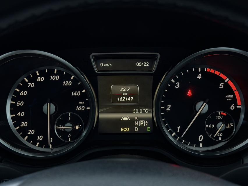 Mercedes-Benz ML250 CDI AMG ปี 2013 9