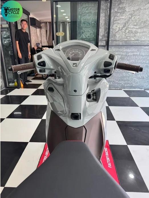 Honda LEAD 125 ปี 2023 4