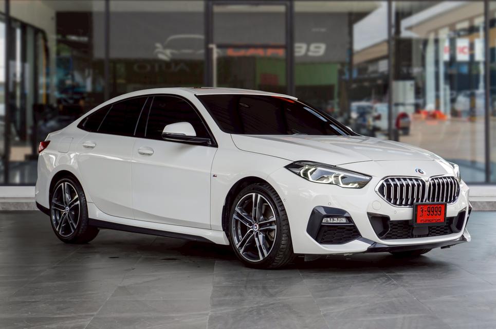BMW 220i Gran M Sport ปี 2023 เครื่องยนต์เบนซิน 4 สูบTwinturbo2.0ลิตร BSI วารันตีศูนย์ ถึง 29/12/2027 รถบ้านเจ้าของลำดับเดียว วิ่งเพียง 61,xxx KM