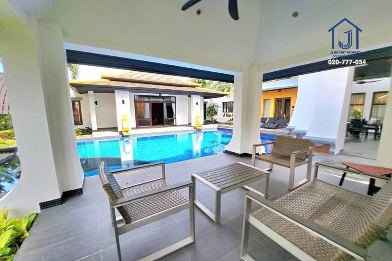 ขายพูลวิลล่า 2 ชั้น หลังใหญ่ 265.6 ตร.วา หมู่บ้านภูธารา พูลวิลล่า พัทยา ถนนทุ่งกลม-ตาลหมัน 9 ใกล้หาด,มอเตอร์เวย์ 20