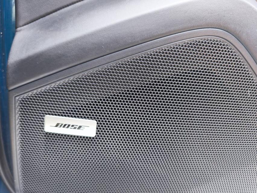 รหัสรถ KPV53 2024 จด 25 Porsch Cayenne Coupe  Platinum Edition 13