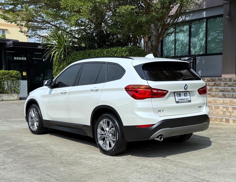 2020 BMW X1 F48 รถมือเดียวออกป้ายแดง สภาพป้ายแดง วิ่งน้อยเพียง 50,000 กม ไม่เคยมีอุบัติเหตุครับ 5