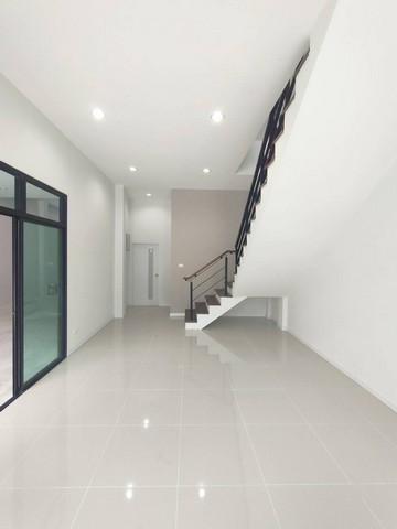 ให้เช่าโกดังและออฟฟิศ450 ตร.มสร้างใหม่ย่านบางใหญ่ นนทบุรี ซอยกัตนา บางม่วง ไฟฟ้า3เฟส30แอมป์ ใกล้ รพ.บางใหญ่ โรงถ่ายกันตนา 3