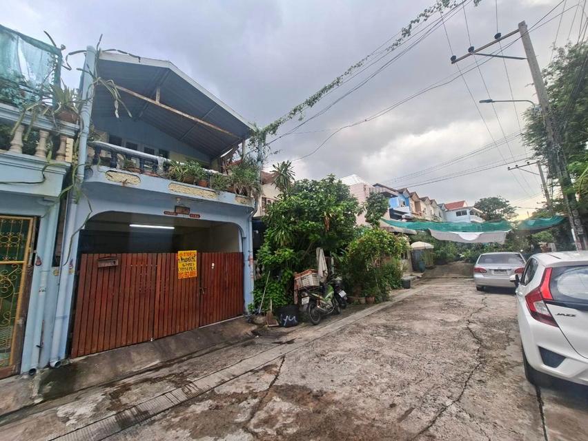 ขายบ้าน 2 ชั้น หมู่บ้านสินทวี โครงการ5 ใกล้โรงพยาบาลบางมด ถนนพระราม2 3