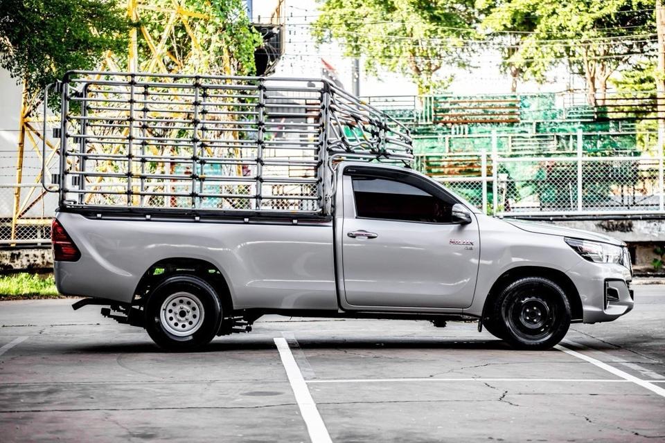 TOYOTA HILUX REVO 2.8 J PLUS STANDARD CAB สีเทา ปี 2018 4